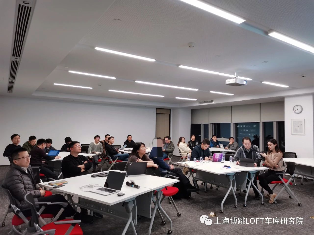 云南杭州LOFT车库专题会